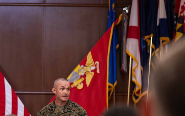 4th Marine Logistics Group Hosts Sergeant Major Relief and Appointment Ceremony