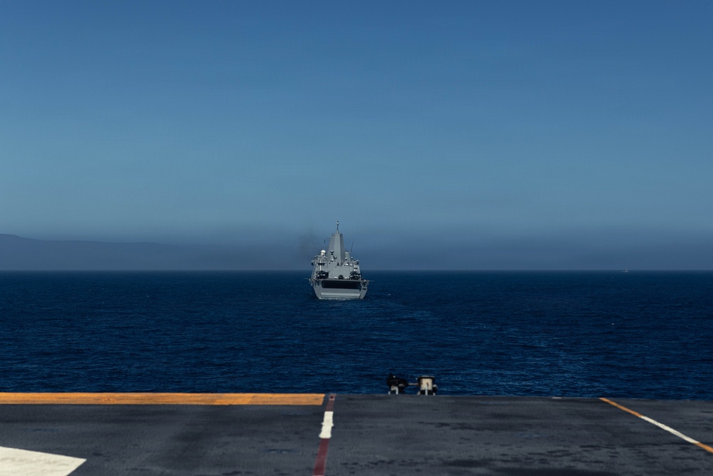 13th MEU | Defense of the Amphibious Task Force Training