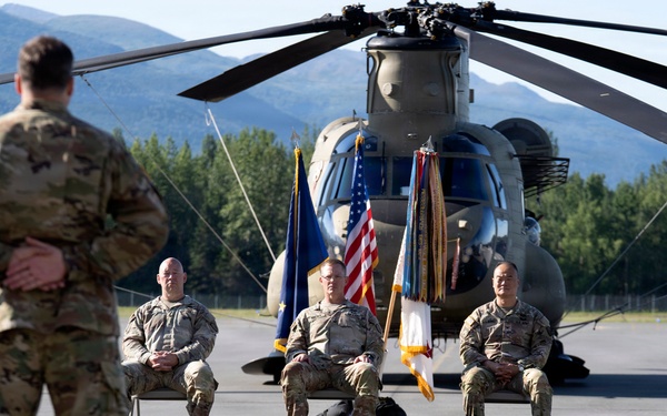 38th Troop Command bids farewell to Col. Mortrud and welcomes Col. Kang