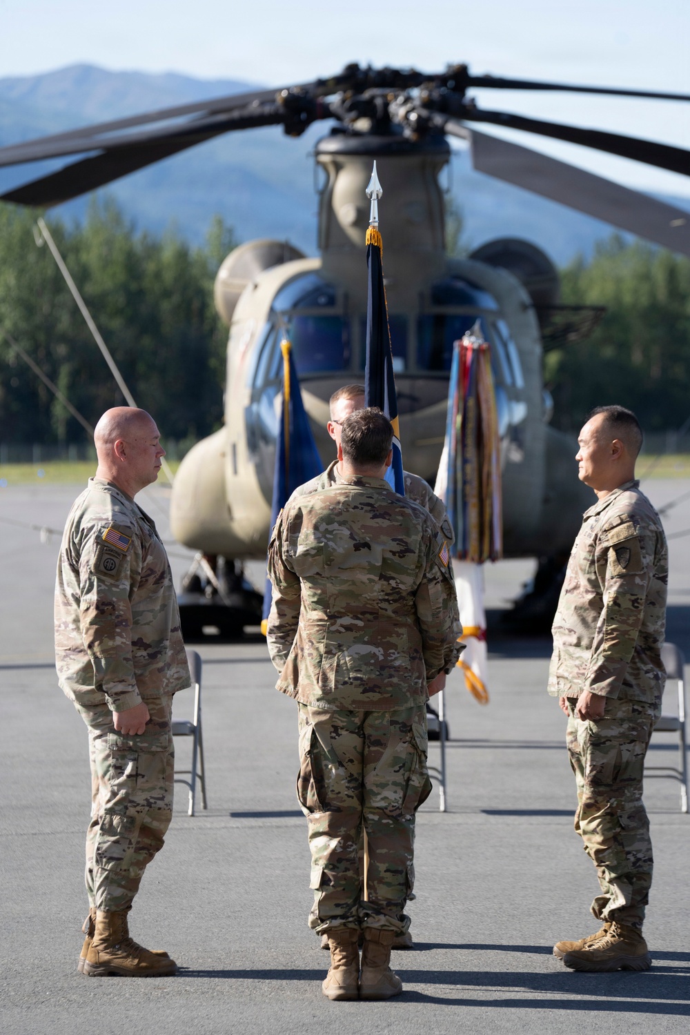 38th Troop Command bids farewell to Col. Mortrud and welcomes Col. Kang