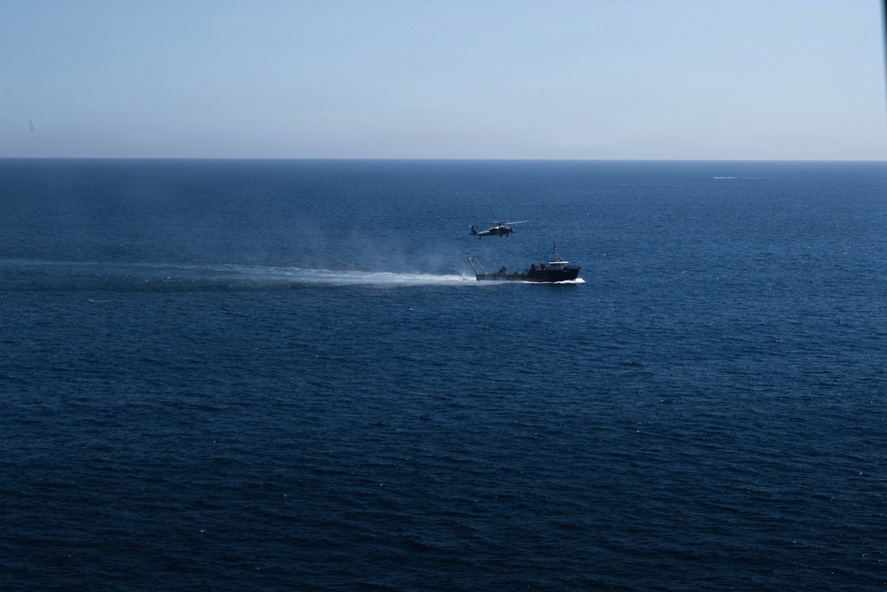 13th MEU | Maritime Raid Force conducts Visit, Board, Search and Seizure Training