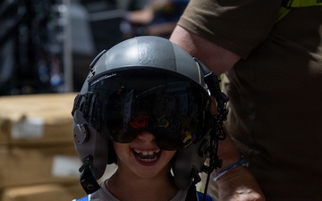 EAA AirVenture OshKosh attendees learn about Air Force careers from 15th Wing Airmen