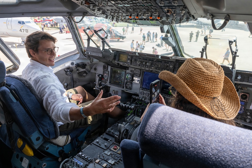 EAA AirVenture OshKosh attendees tour 15th Wing aircraft