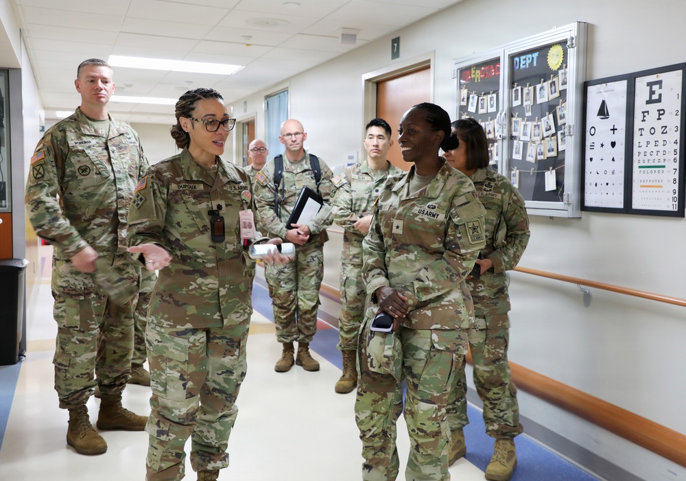 U.S. Army deputy inspector general visits BDAACH during Korea tour