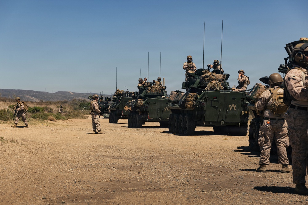 13th MEU | BLT 2/4 Conducts an Amphibious Assault