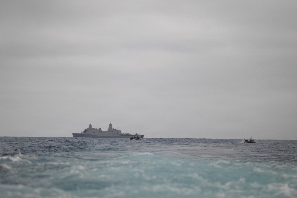 13th MEU | Marines Conduct an Amphibious Assault