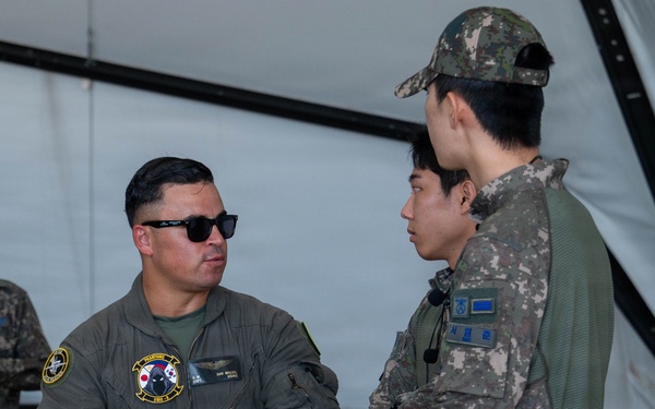 ROKAF cadets gain insight of mission at Kunsan AB
