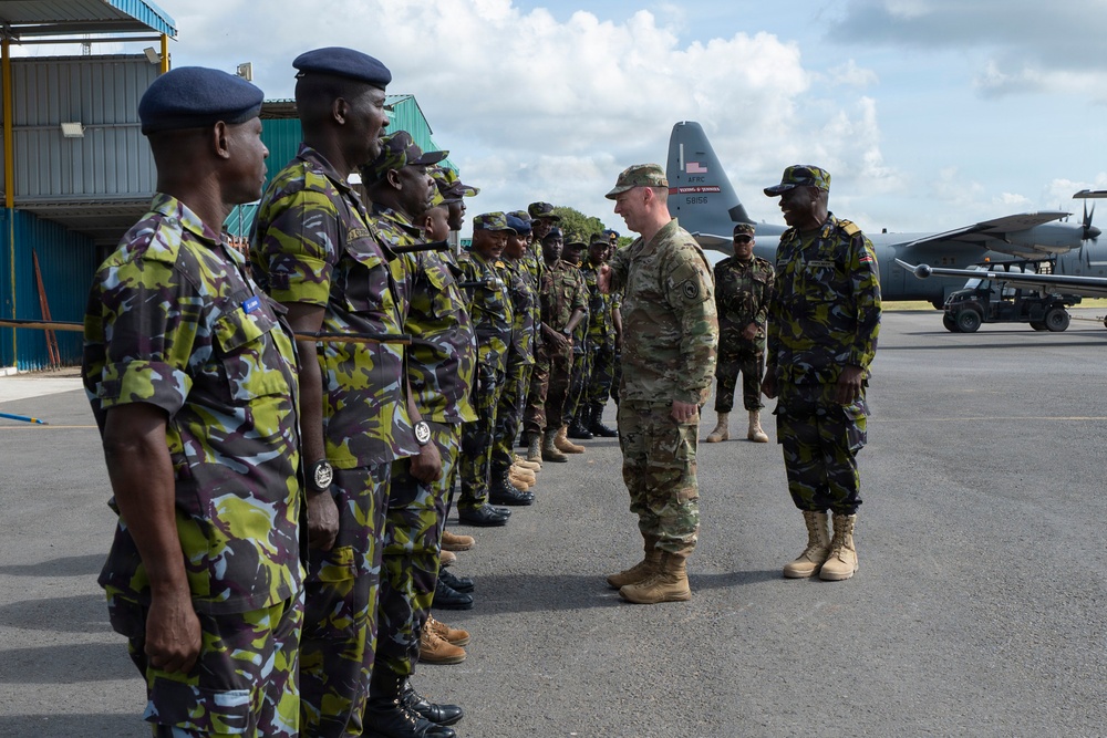 Gen. Anderson visits Kenya