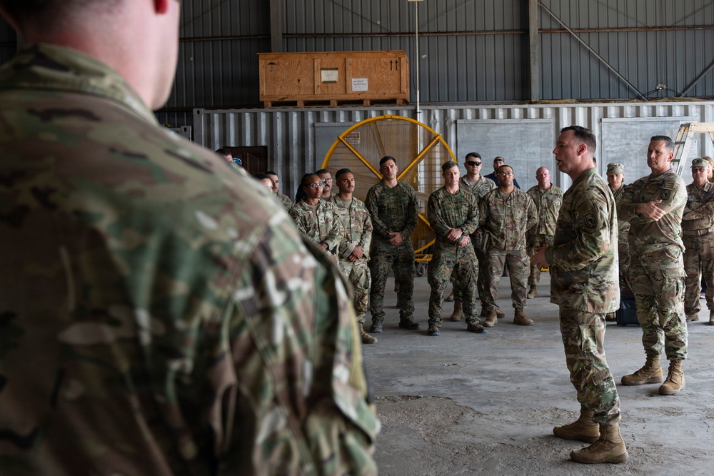 Gen. Anderson visits Kenya