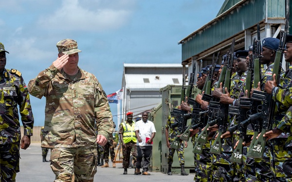 Gen. Anderson visits Kenya