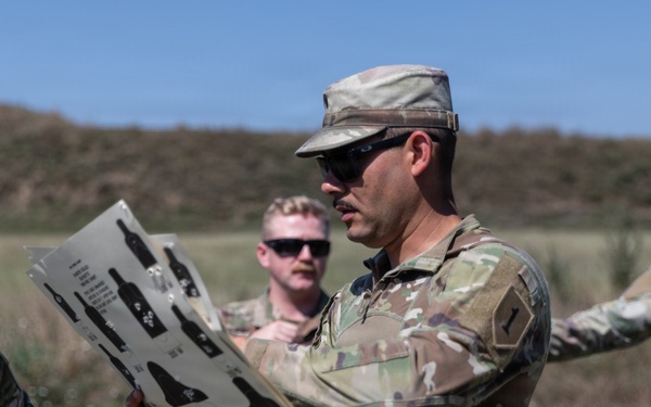 U.S. Soldiers assigned to the 1st Infantry Division conduct qualifying range at Mihail Kogălniceanu Air Base, Romania