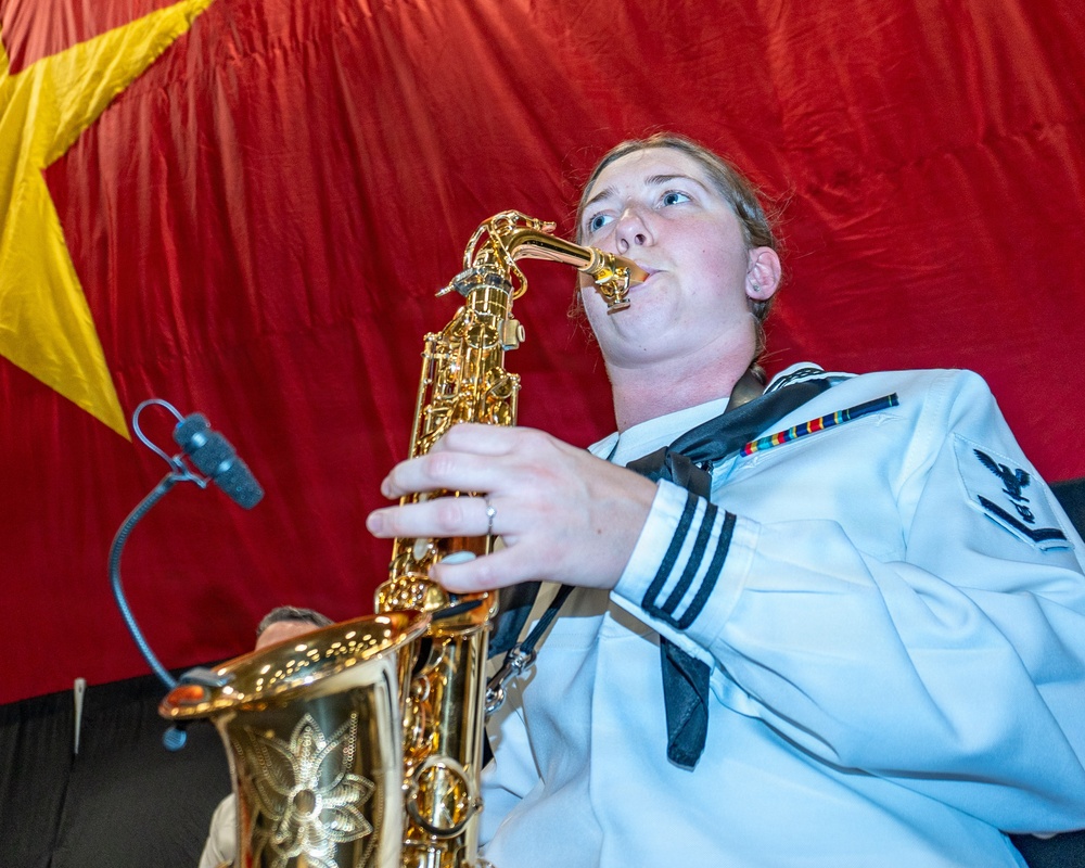 George Washington Hosts Big Top Reception
