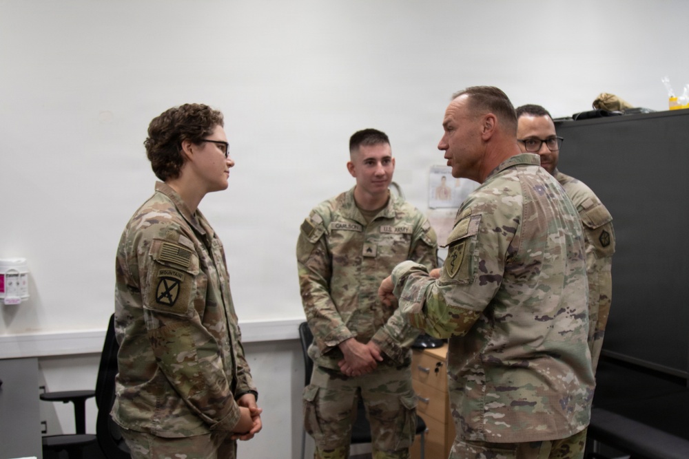 Medical Leaders Visit V Corps Forward