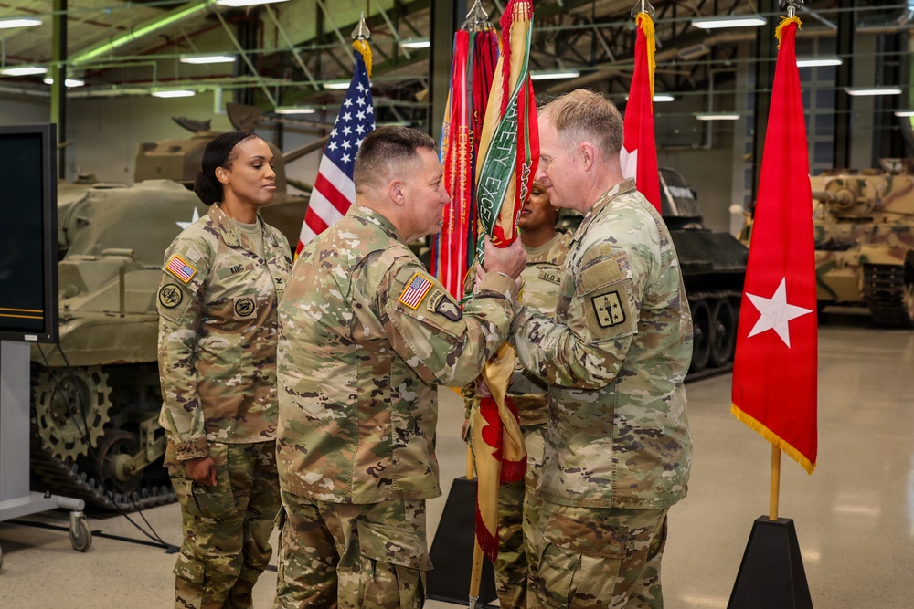 Fort Lee welcomes new garrison commander
