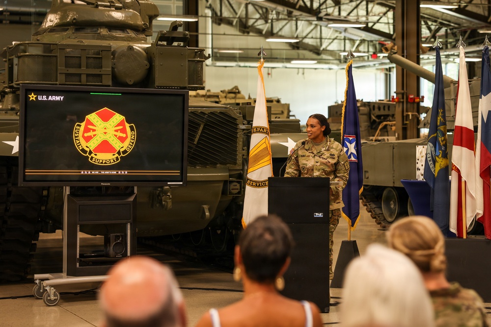 Fort Lee welcomes new garrison commander