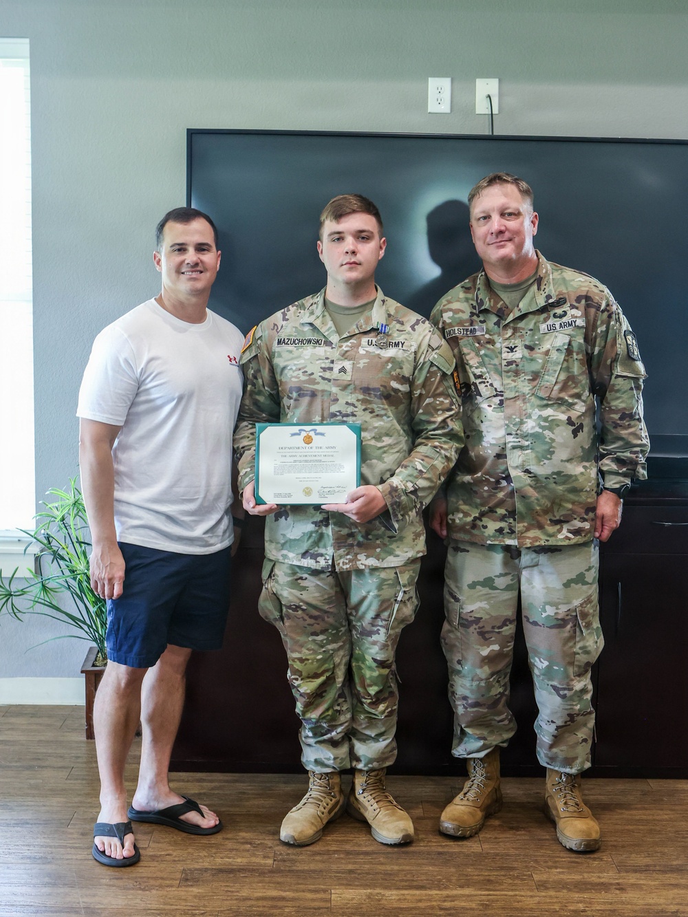Fort Knox Headquarters and Headquarters Detachment names NCO, Soldier of the quarter
