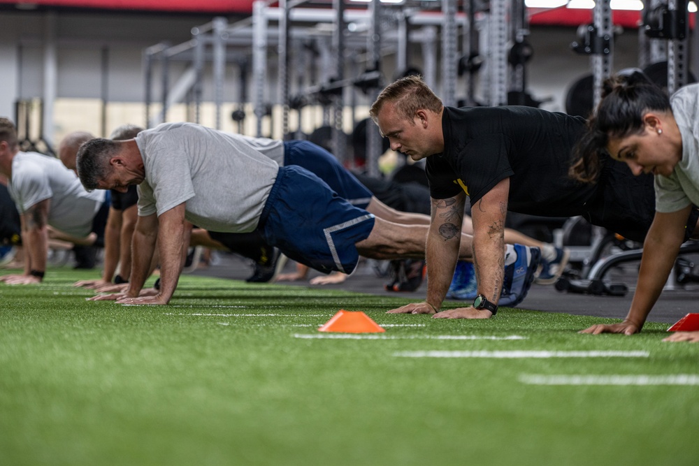 Top National Guard general does PT with OKGuard