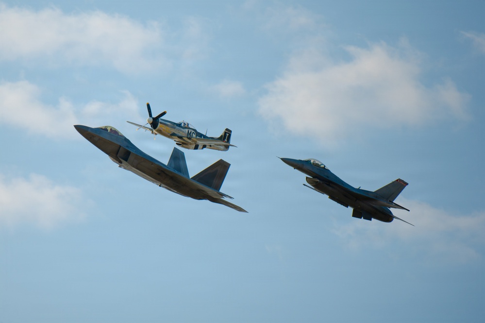 U.S. Air Force Performs Heritage Flight at EAA AirVenture Oshkosh 2026