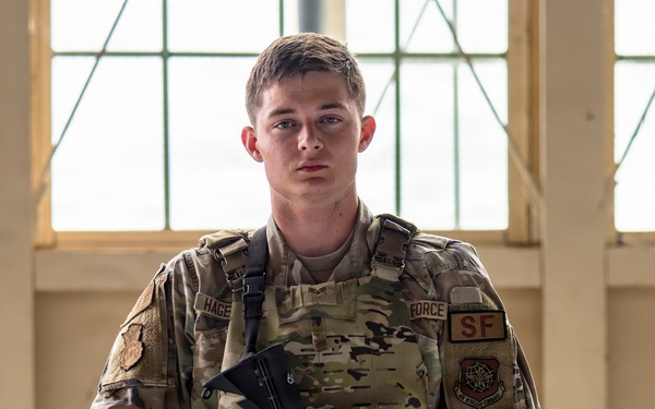6th ARW Airmen reunite with loved ones after deployment