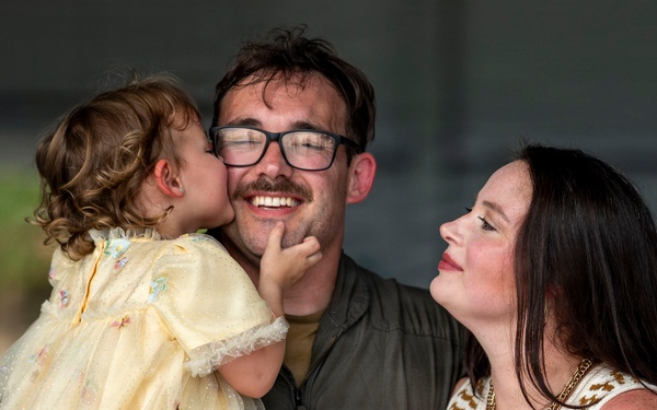 6th ARW Airmen reunite with loved ones after deployment