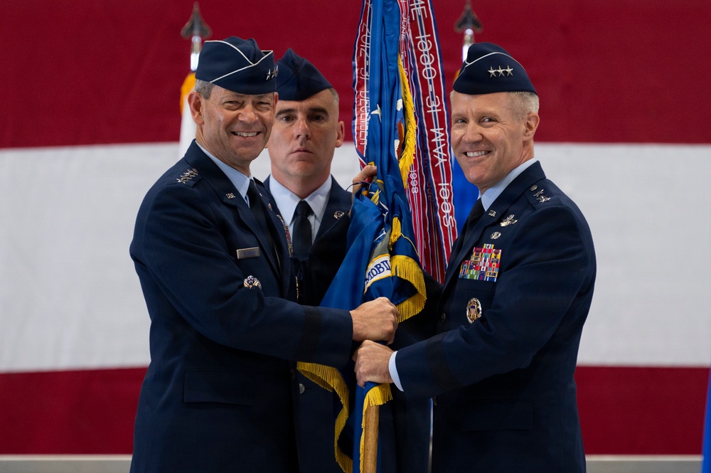 Air Mobility Command welcomes new commander