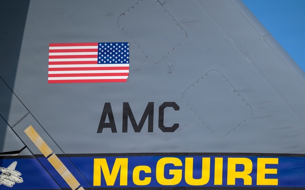 C-17 Tail Flash