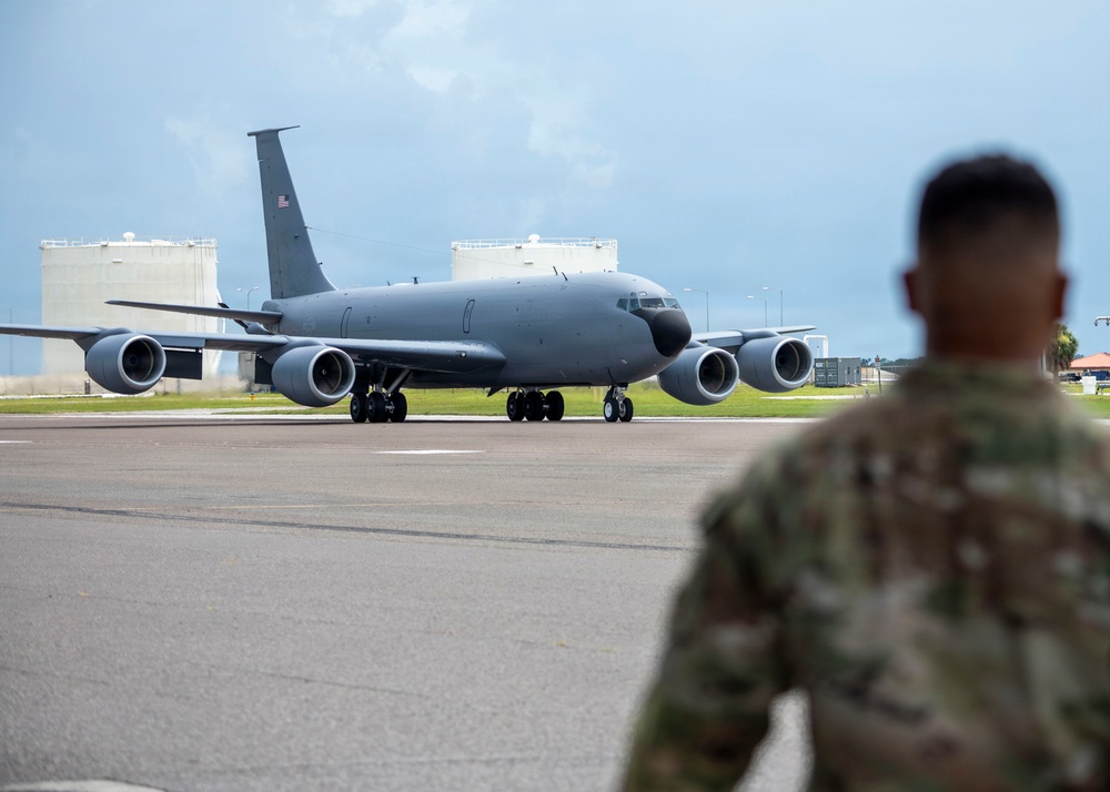 6th ARW Airmen reunite with loved ones after deployment