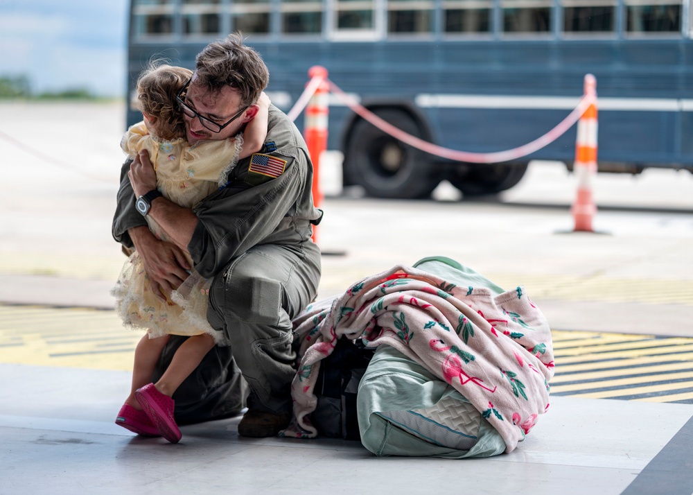 6th ARW Airmen reunite with loved ones after deployment