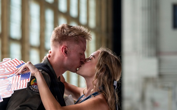6th ARW Airmen reunite with loved ones after deployment