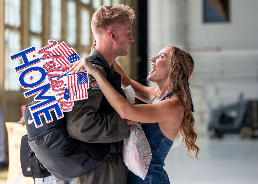 6th ARW Airmen reunite with loved ones after deployment