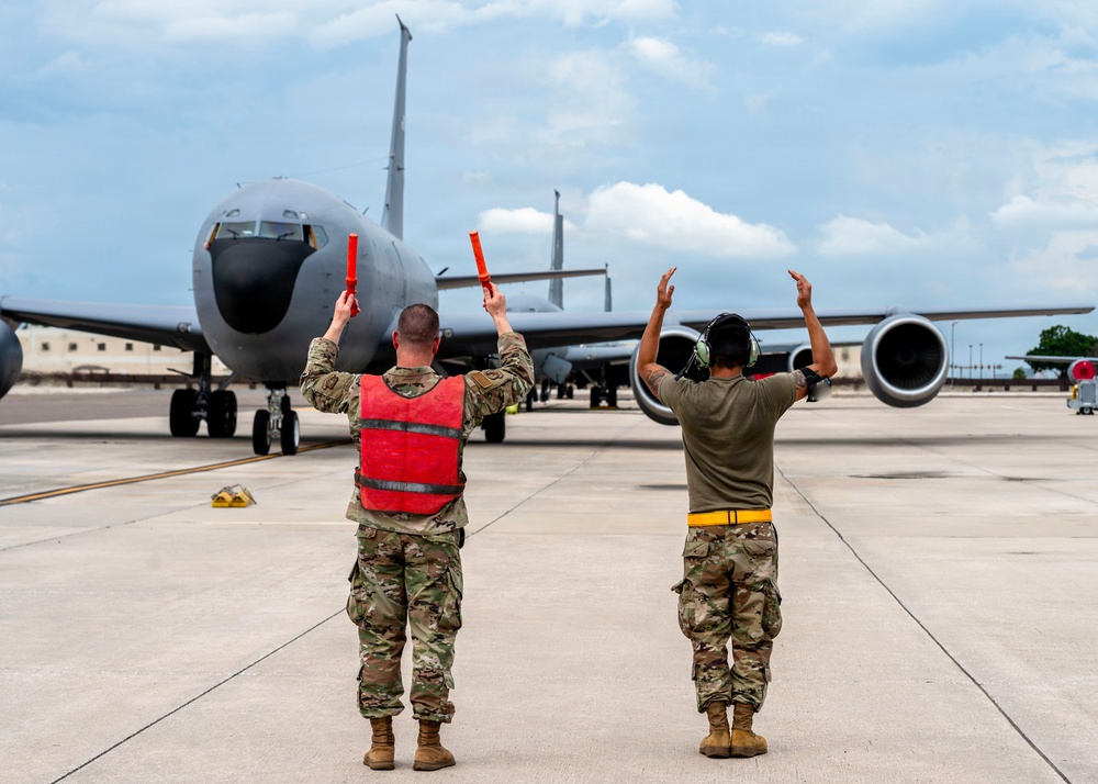 6th ARW Airmen reunite with loved ones after deployment