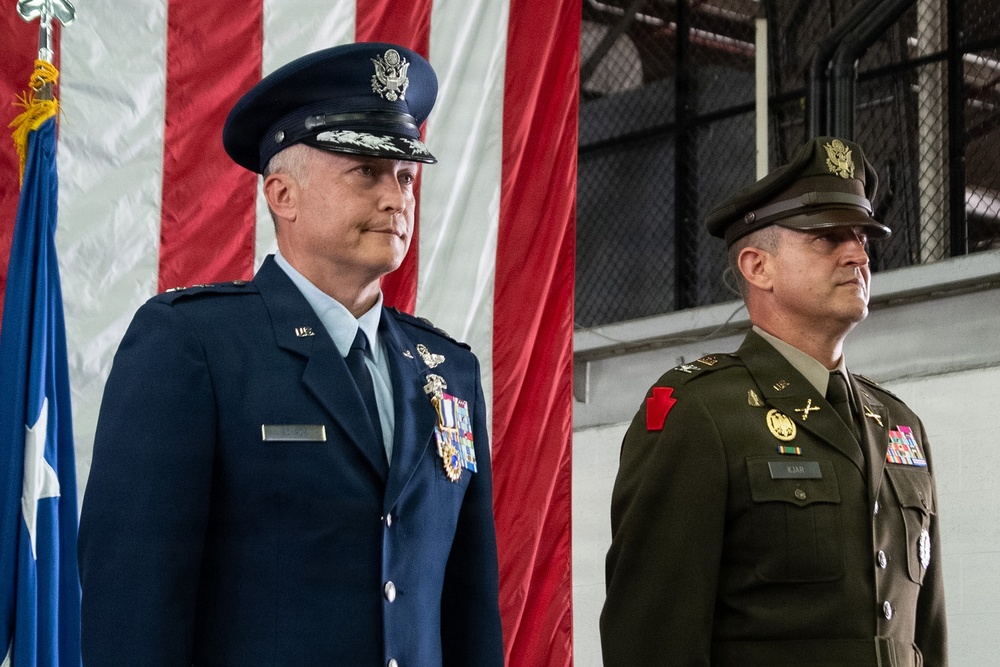 National Guard Welcomes New Commander