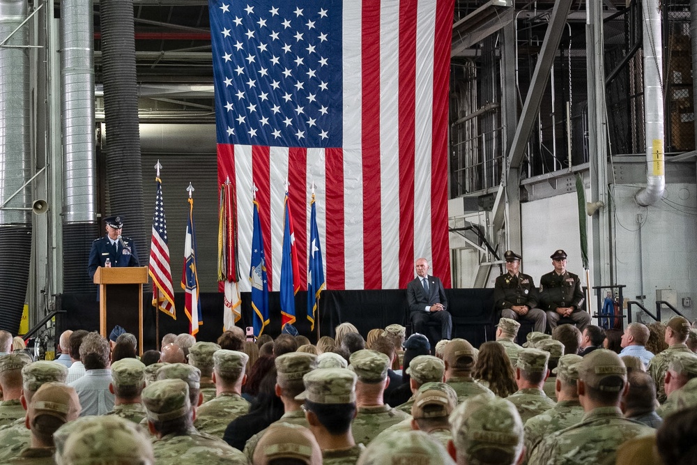 National Guard Welcomes New Commander