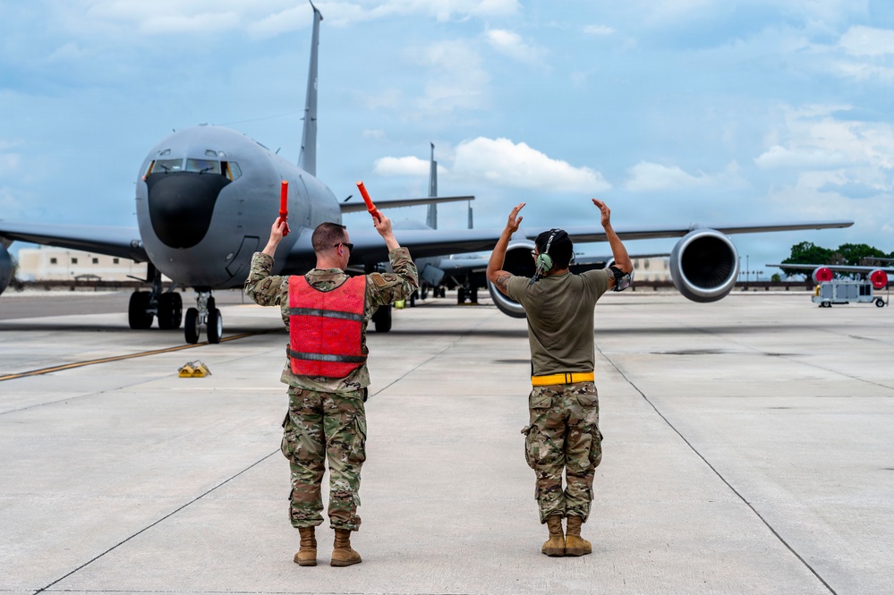6th ARW Airmen reunite with loved ones after deployment