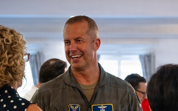 Maj. Gen. Ty Neuman meets Abilene leaders at MAC luncheon