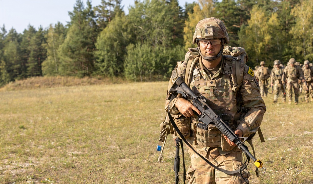 U.S. Army Europe and Africa Best Squads Complete CH-47 Chinook Air Extraction