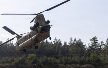 U.S. Army Europe and Africa Best Squads Complete CH-47 Chinook Air Extraction