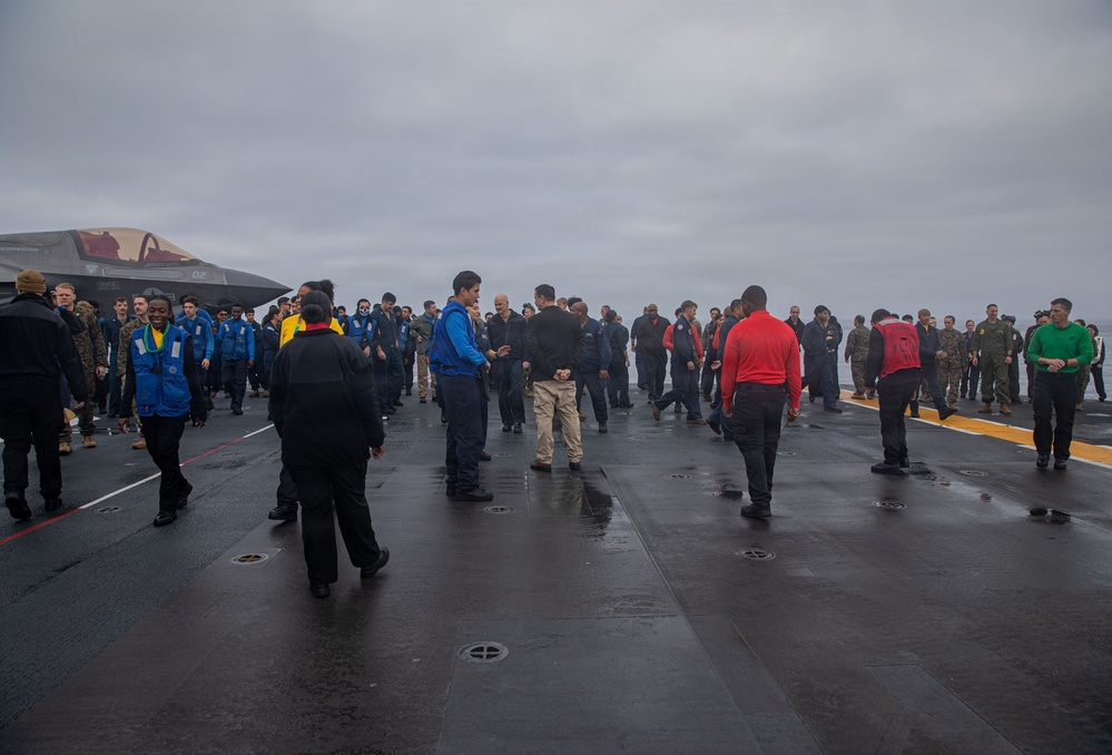 USS Makin Island Conducts FOD Walk
