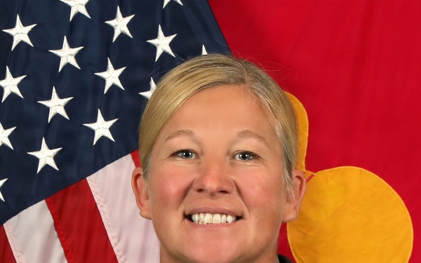 Lieutenant Colonel Rylie J. DeLong, Commander, Hawthorne Army Depot