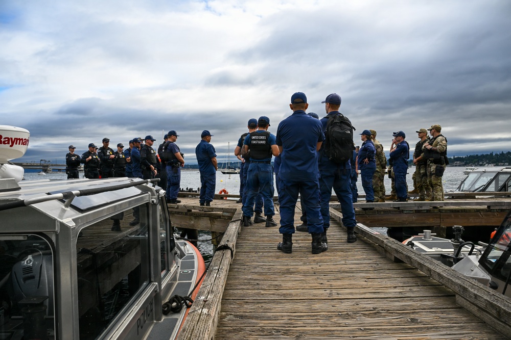 U.S. Coast Guard enhances safety and security during Seattle Seafair 2026