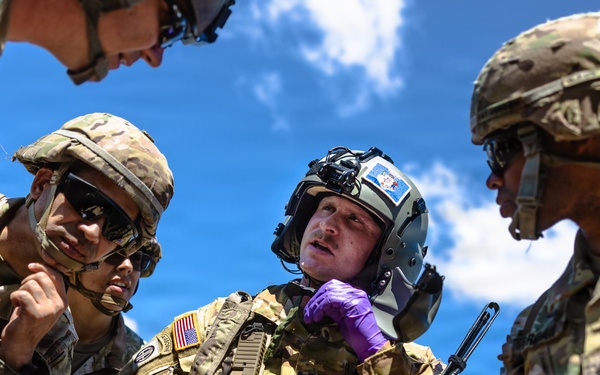 Army Reserve Soldiers conduct casualty evacuation training during WAREX 26