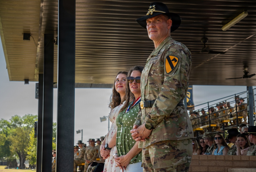Maj. Gen. Thomas M. Feltey relinquishes command of the 1st Cavalry Division