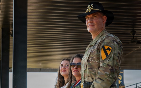 Maj. Gen. Thomas M. Feltey relinquishes command of the 1st Cavalry Division