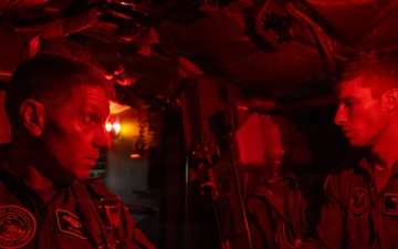 Commander of US Strategic Command visits Barksdale AFB
