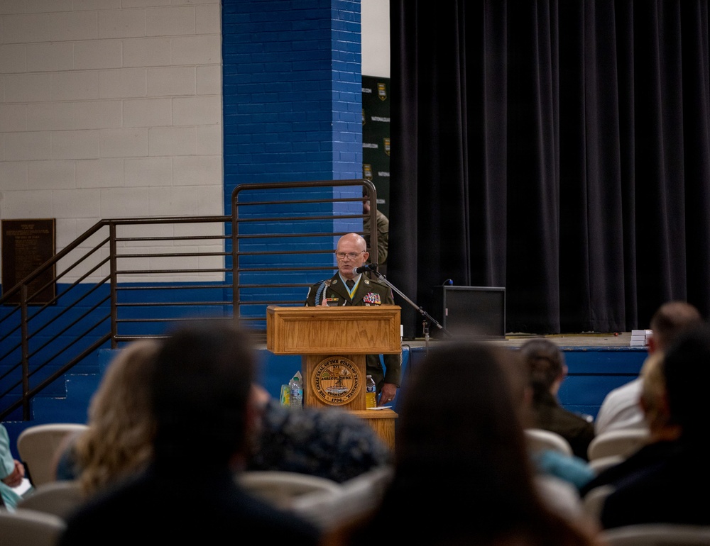 Public affairs first sergeant retires after 40-year Army career