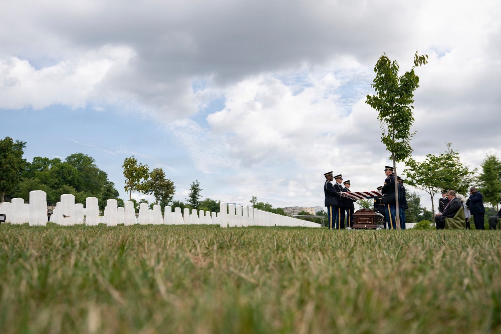 Full Military Funeral Honors with Escort are Conducted for U.S. Army Air Forces Sgt. Henry Younge in Section 81