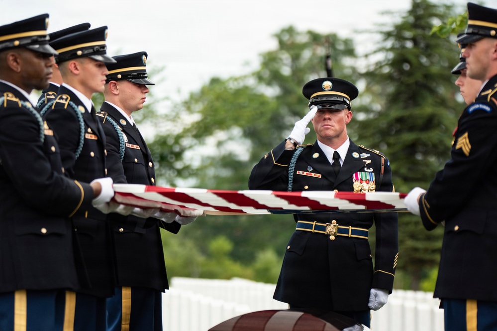 Full Military Funeral Honors with Escort are Conducted for U.S. Army Air Forces Sgt. Henry Younge in Section 81