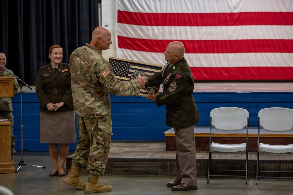 Public affairs first sergeant retires after 40-year Army career