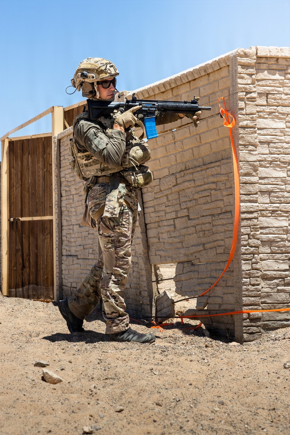 French Marines with 21st Marine Infantry Regiment conduct Range 220 at the Combat Center