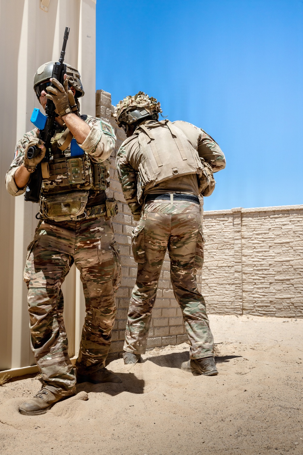 French Marines with 21st Marine Infantry Regiment conduct Range 220 at the Combat Center